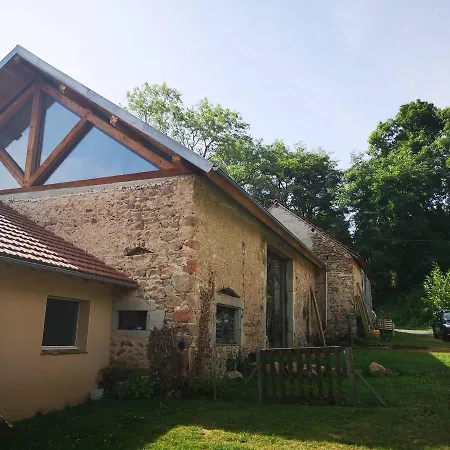 La Pierre Qui Danse Vila Le Breuil (Allier)